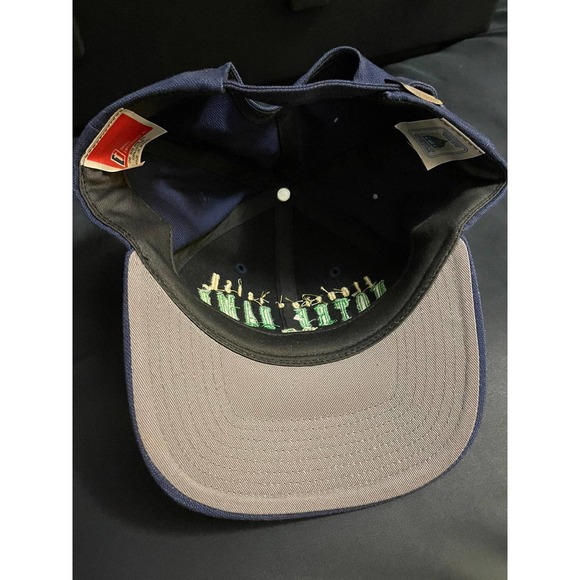 University of Notre Dame ND Fighting Irish Adjustable Hat - Picture 6 of 7